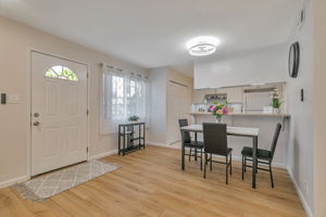 015_1269 Bouret Dr 1