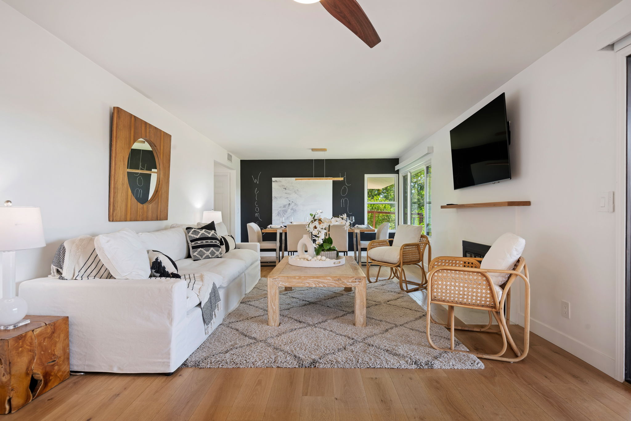 20-Living Room
