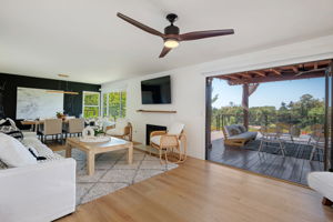 19-Living Room