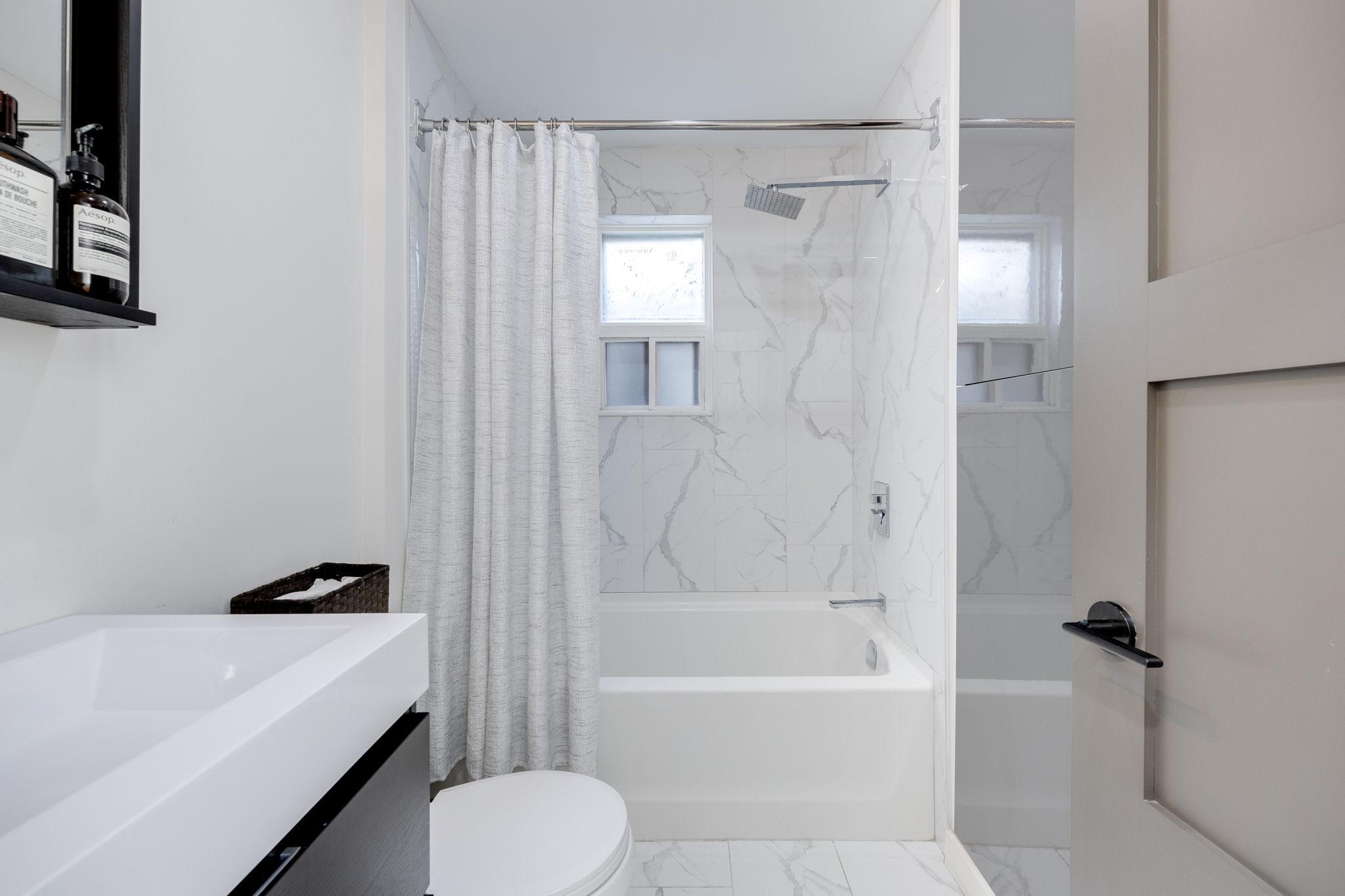 Toronto property showcase — delivered property photograph 24