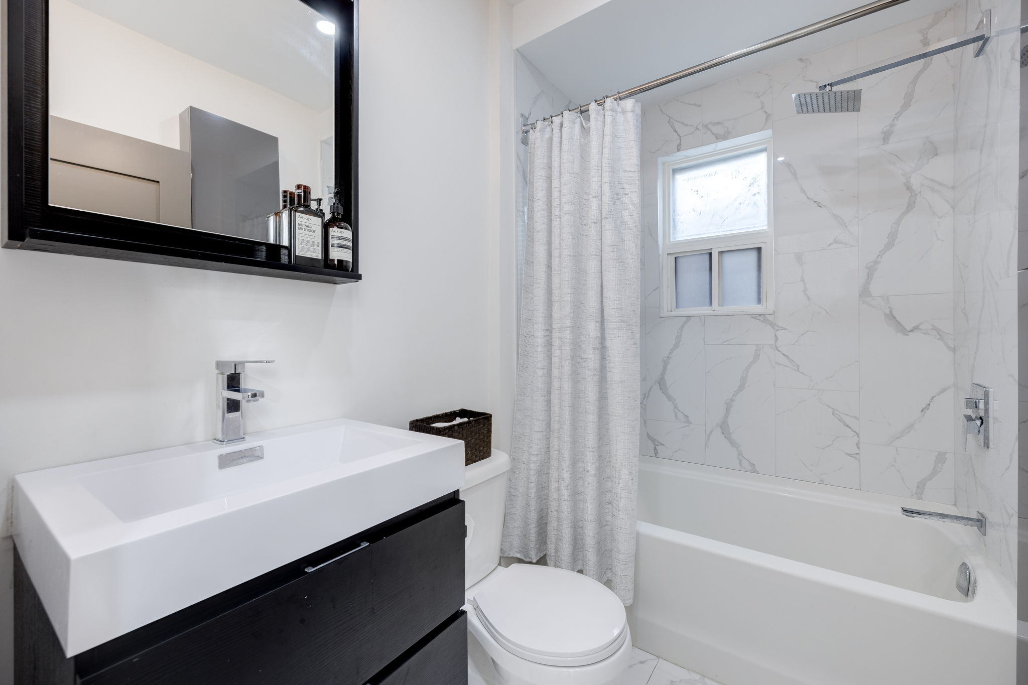 Toronto property showcase — delivered property photograph 23