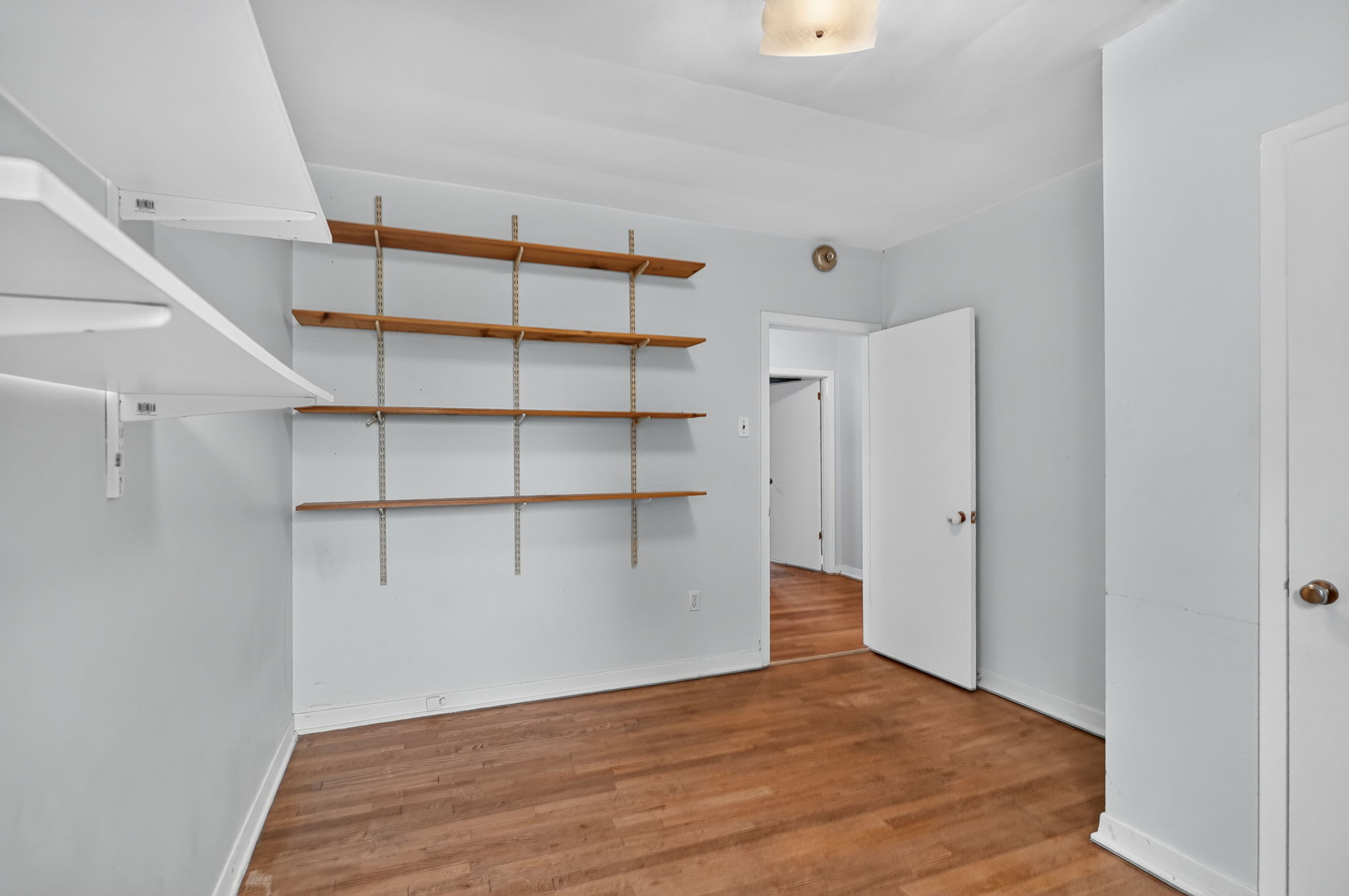  Photo 30