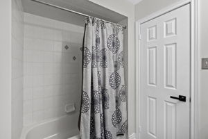  Photo 49