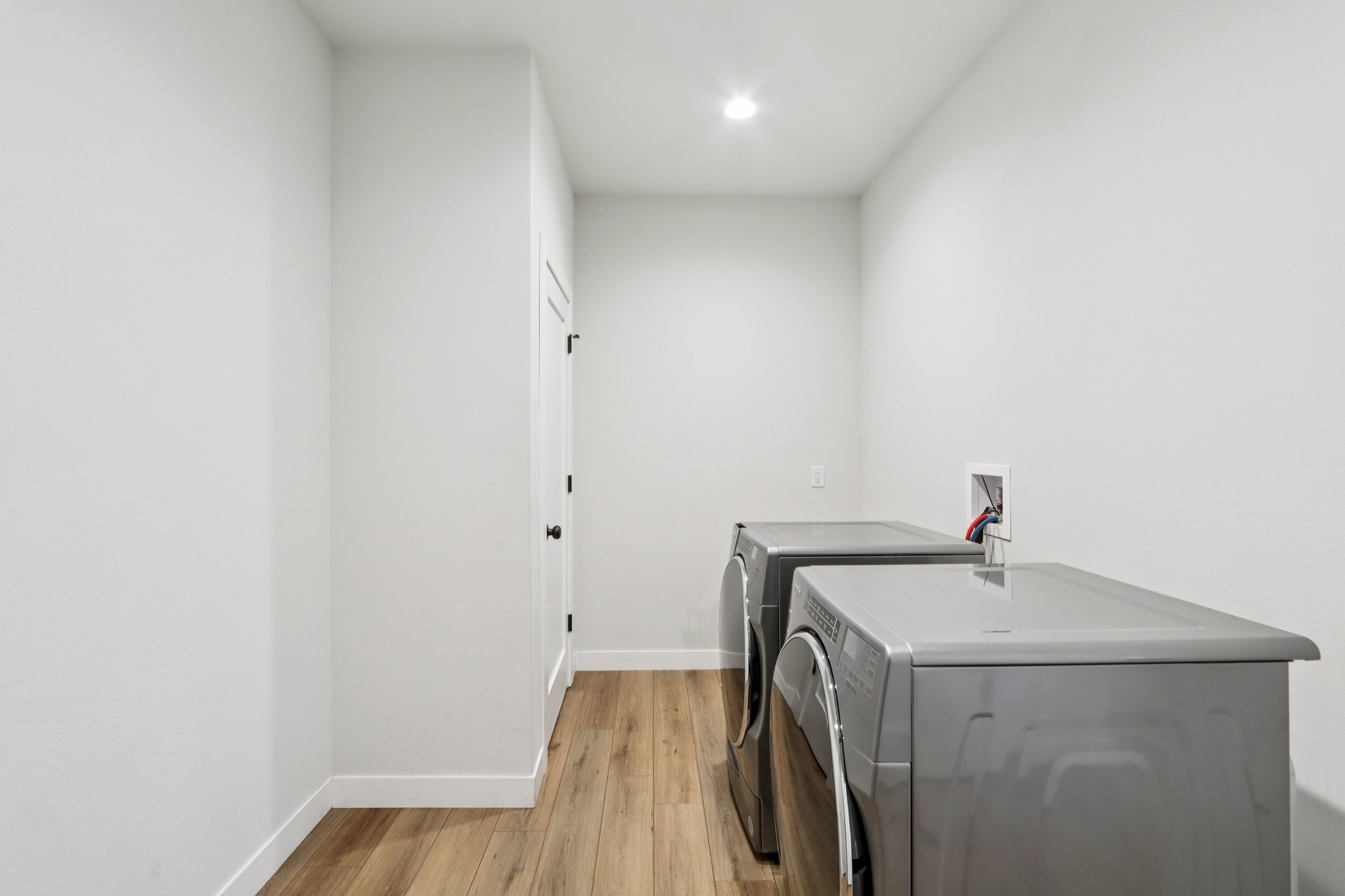 E Franklin St-S0111-022.jpg