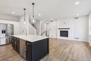 E Franklin St-S0111-017.jpg