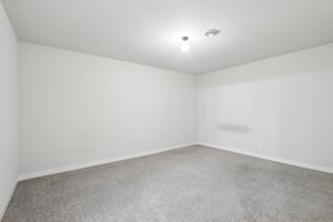 E Franklin St-S0111-032.jpg