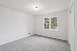 E Franklin St-S0111-036.jpg