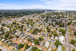  Photo 30