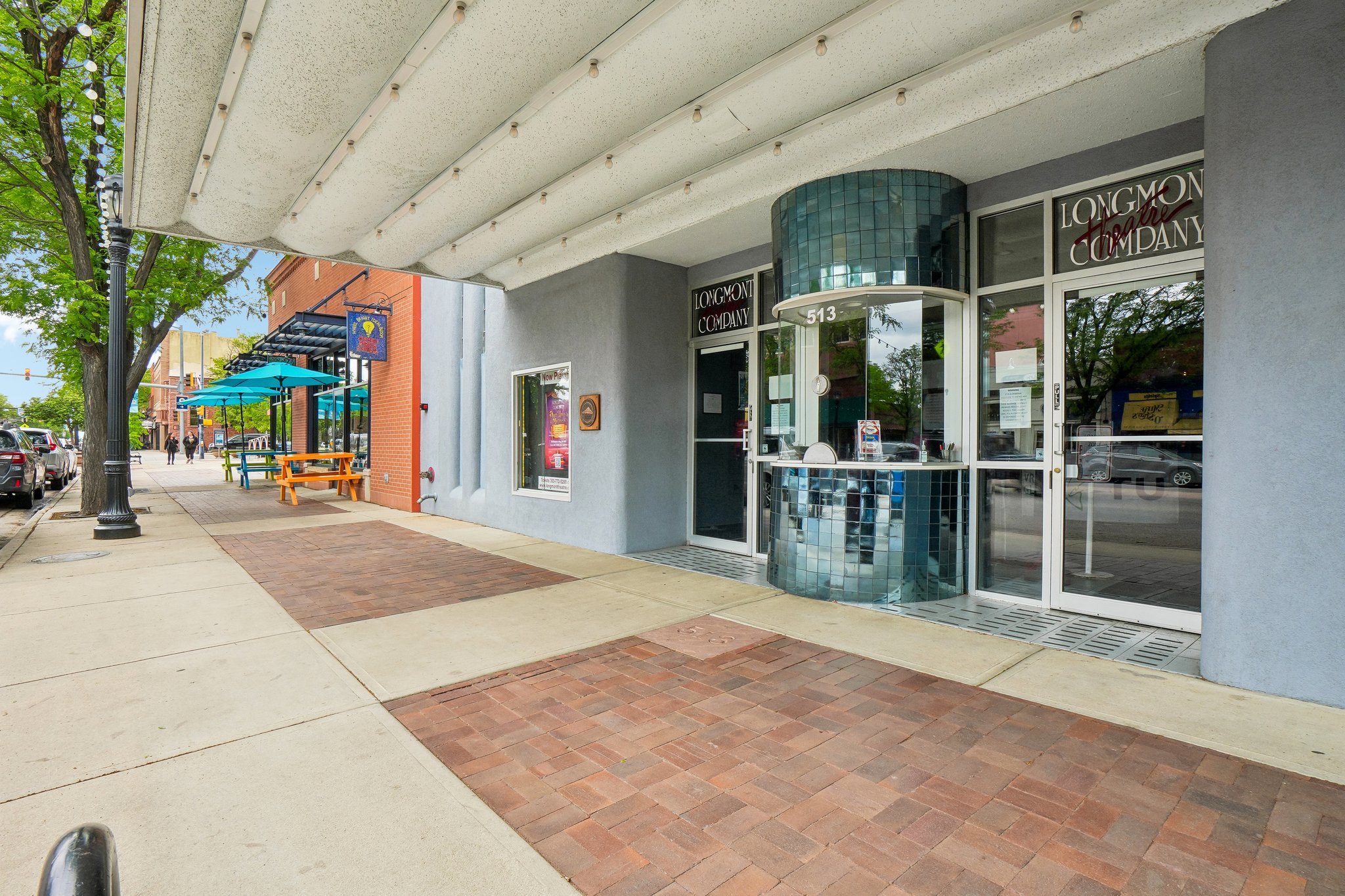 E Saint Clair Ave-2105-905.jpg