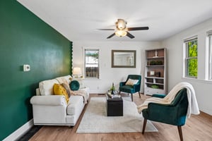 E Saint Clair Ave-S2105-006.jpg