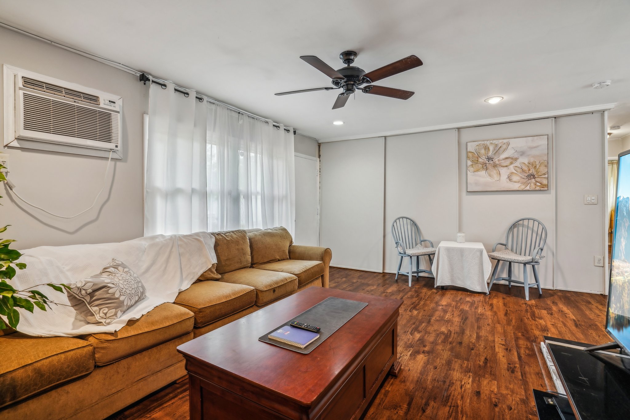 Elderberry Dr-009.jpg