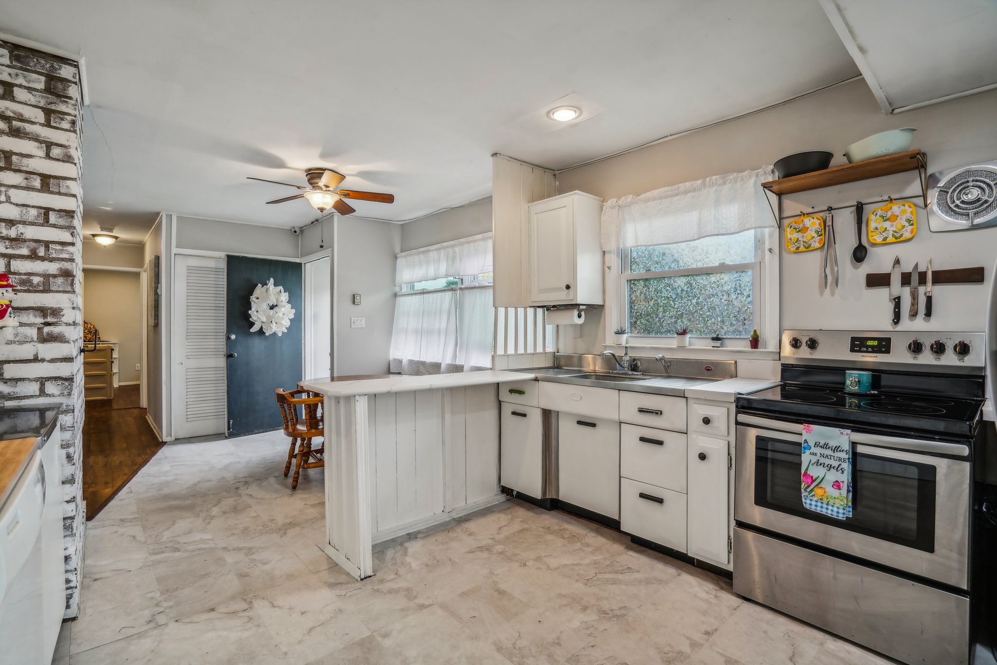 Elderberry Dr-017.jpg