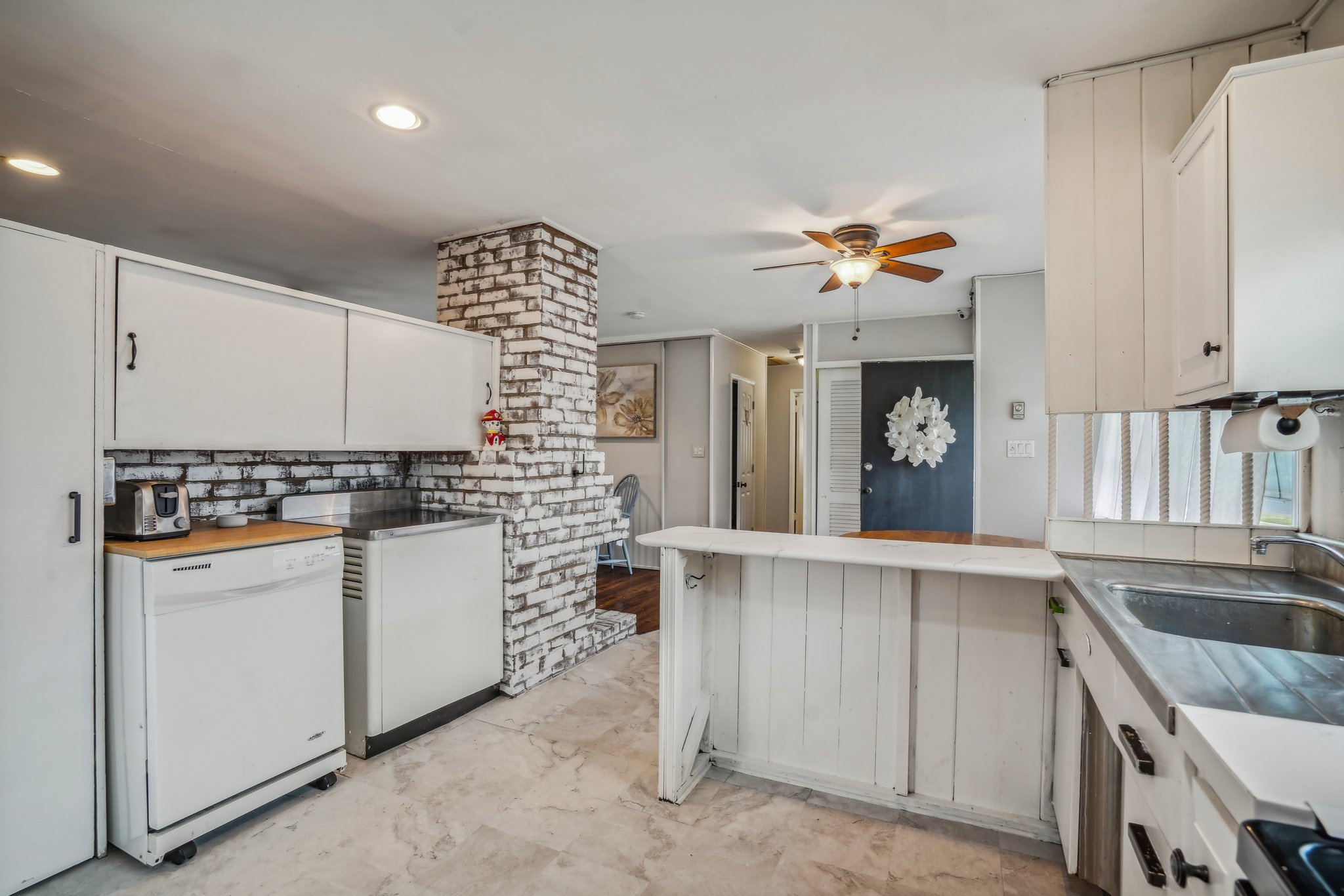 Elderberry Dr-018.jpg