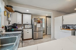 Elderberry Dr-016.jpg