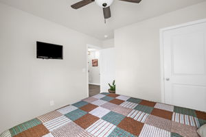 127 Green Mallard Wy-22