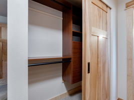  Photo 36