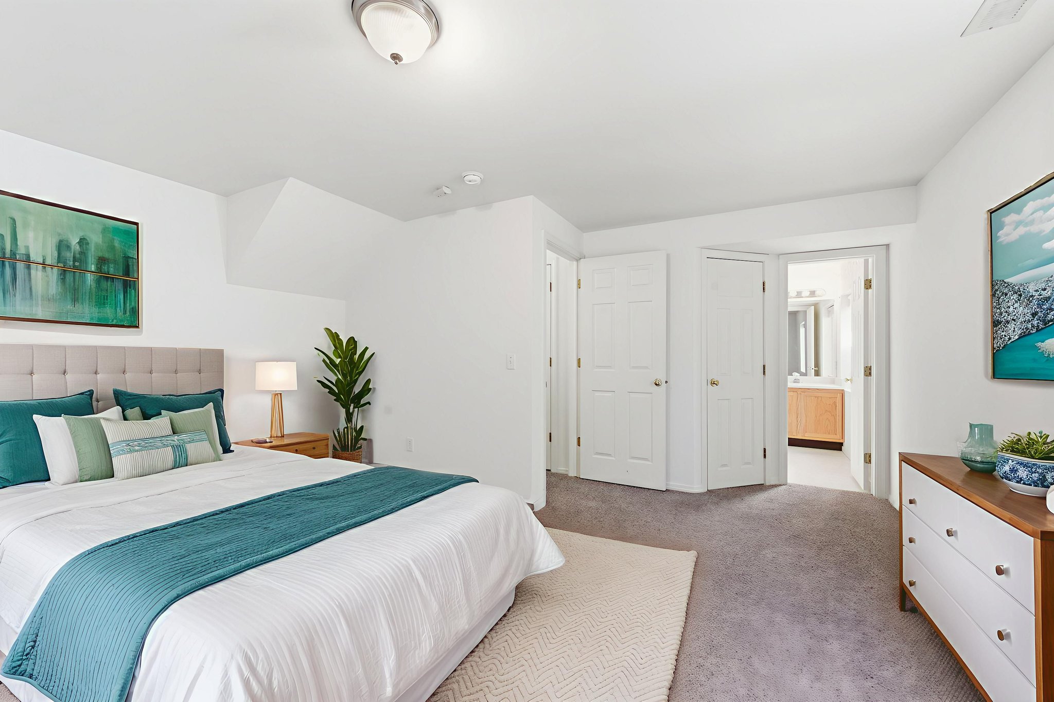 127 Misty Creek-32 virtually staged.jpeg