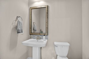  Photo 30