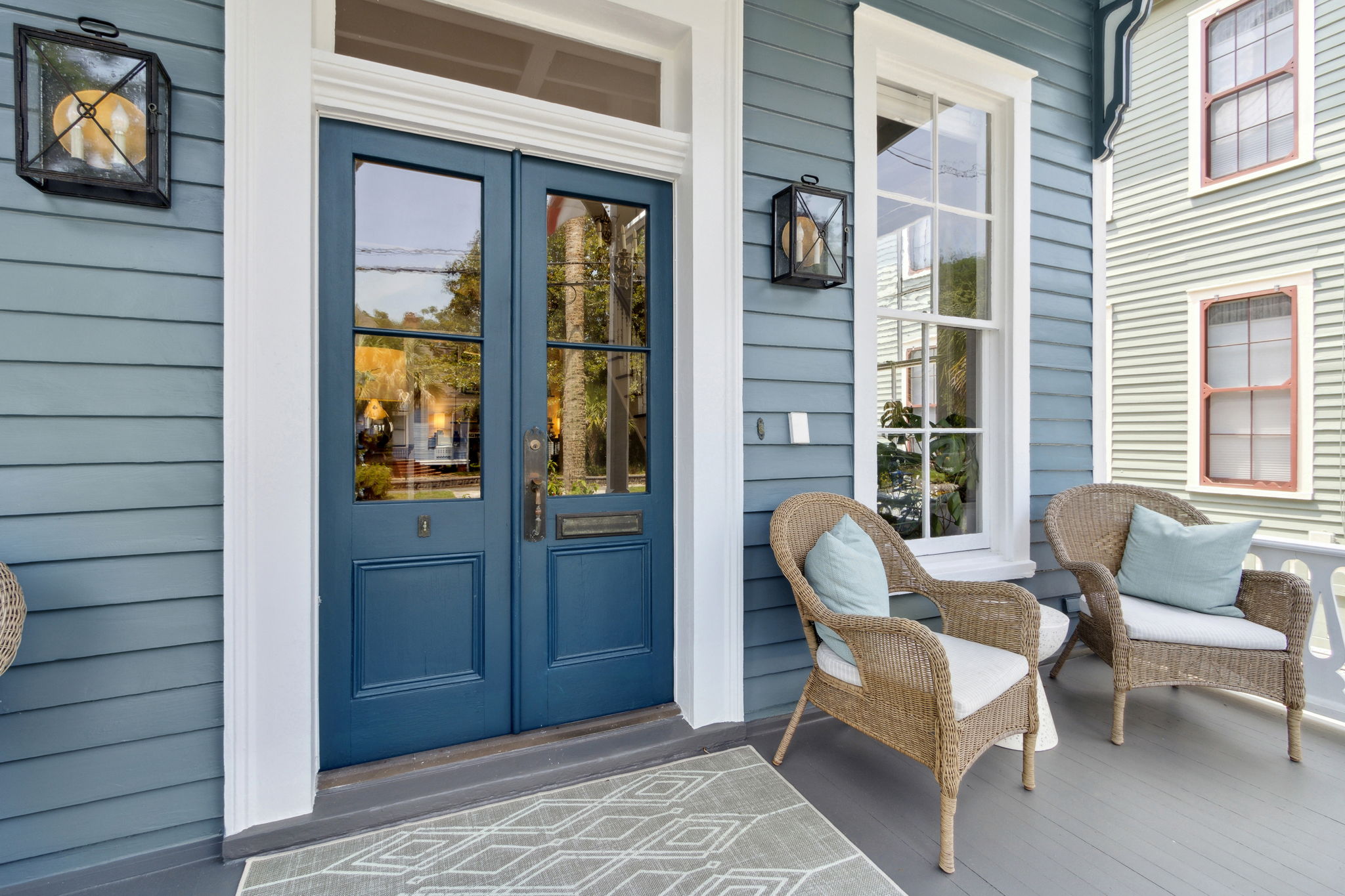Front Entry Detail