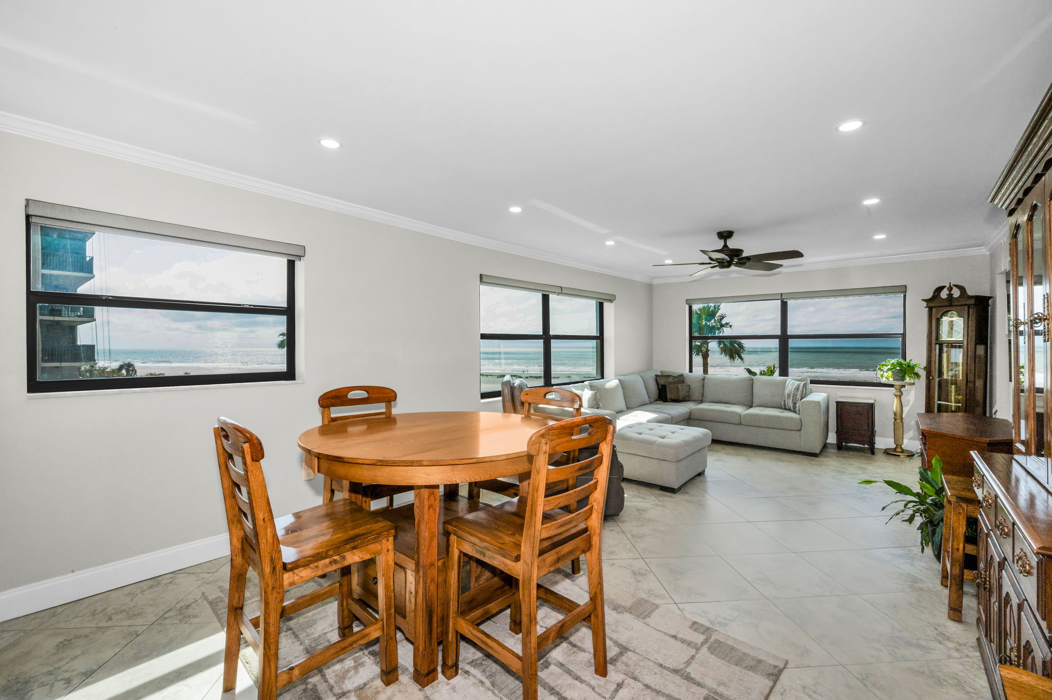 Dining Room2