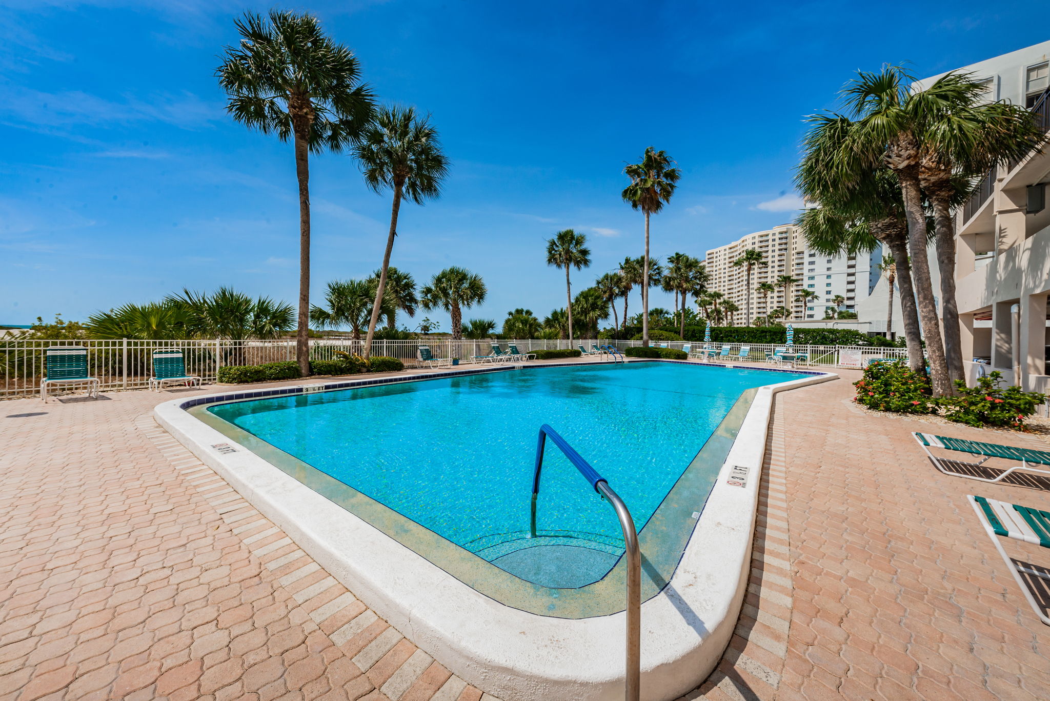 11-Pool