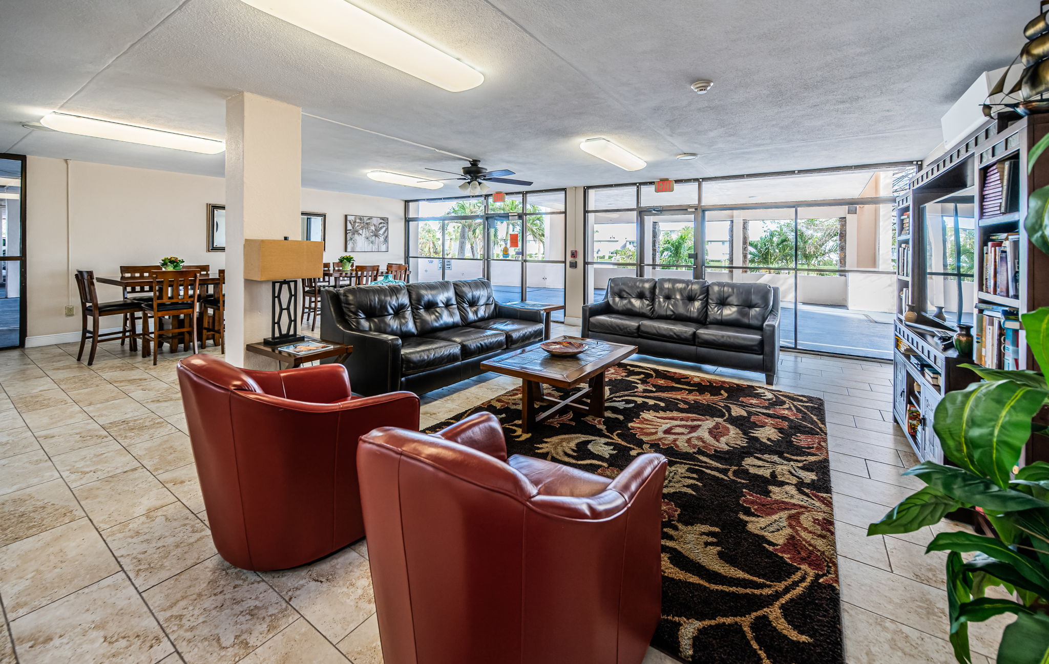 8b-Lobby