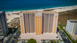 1a-Front Exterior