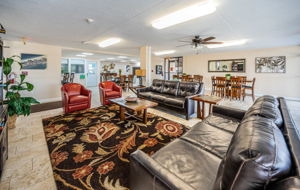 6c-Lobby
