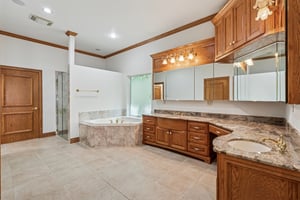 12700 Jabez Rd_016.jpg