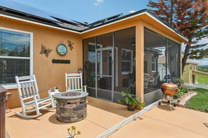 Colonnade Cir-S0306-035.jpg