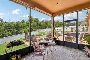 Colonnade Cir-S0306-037.jpg