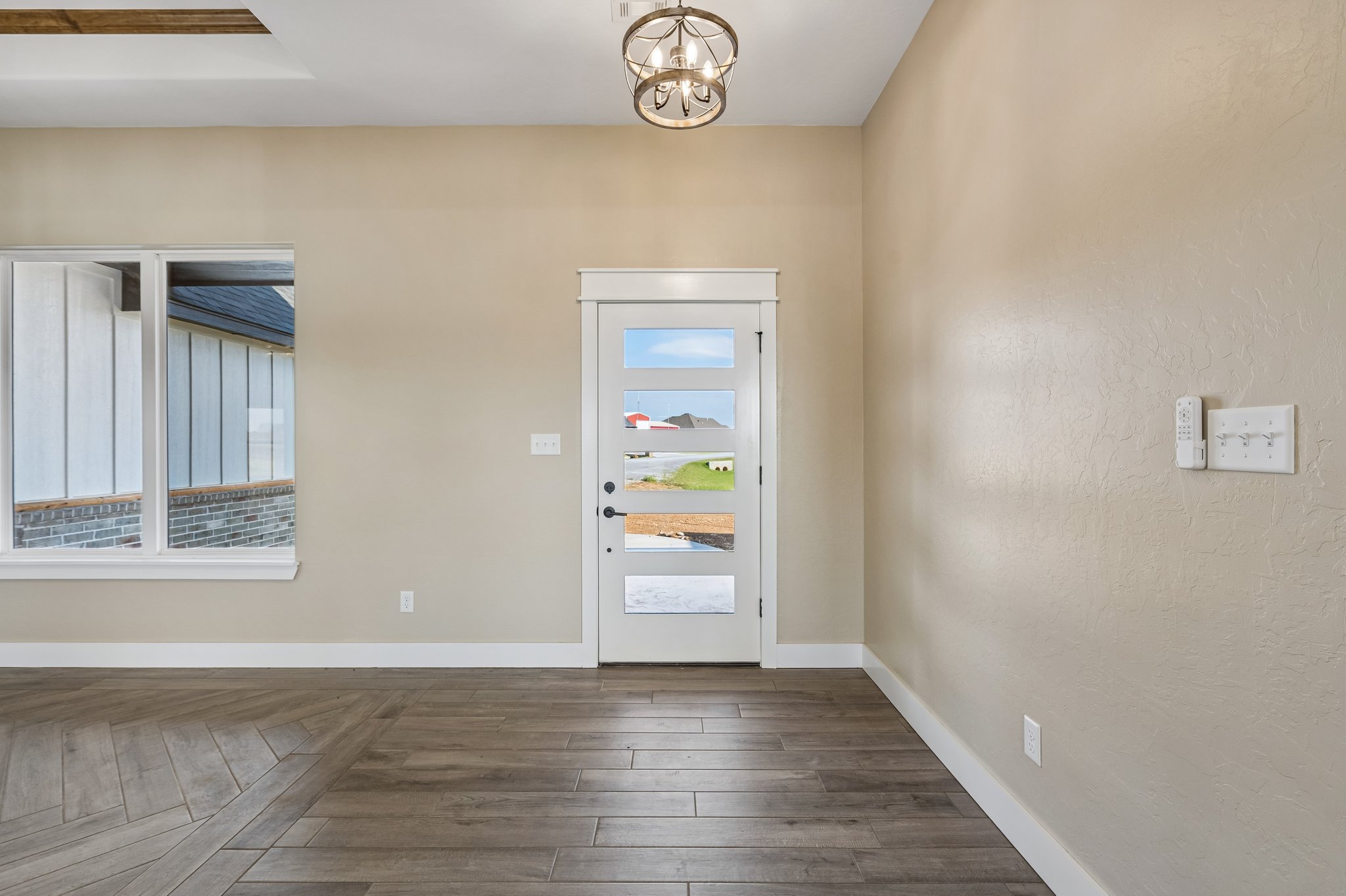 12702 Sierra Ln_009.jpg