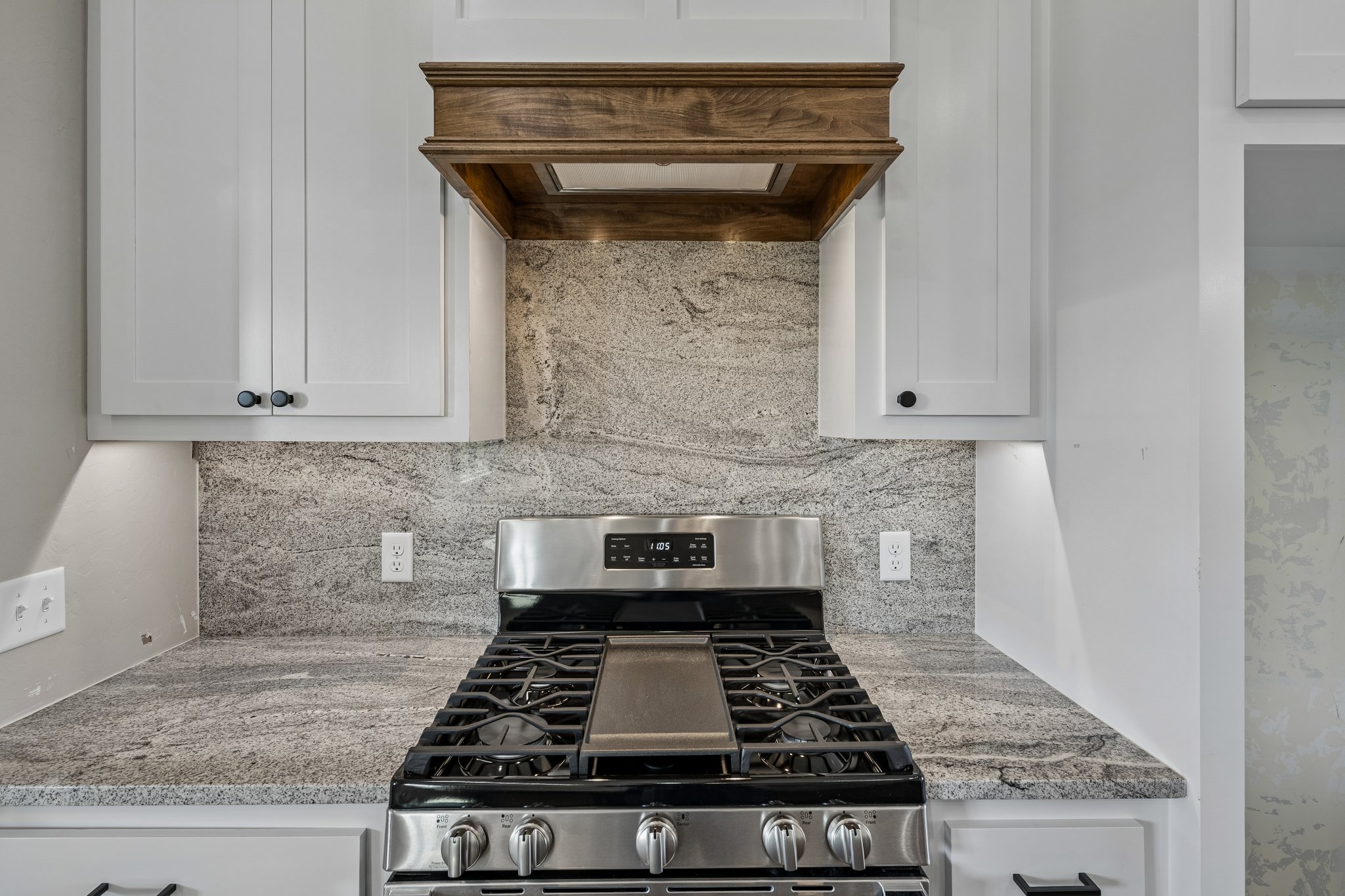 12702 Sierra Ln_022.jpg