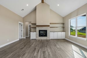 12702 Sierra Ln_011.jpg