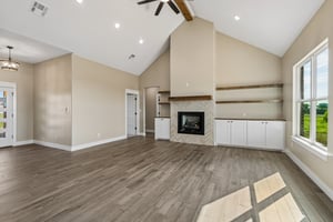 12702 Sierra Ln_012.jpg