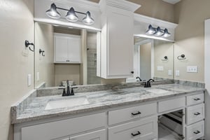 12702 Sierra Ln_033.jpg