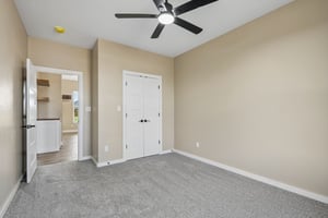 12702 Sierra Ln_039.jpg