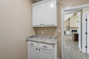 12702 Sierra Ln_046.jpg