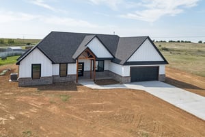 12702 Sierra Ln_001 (2).jpg