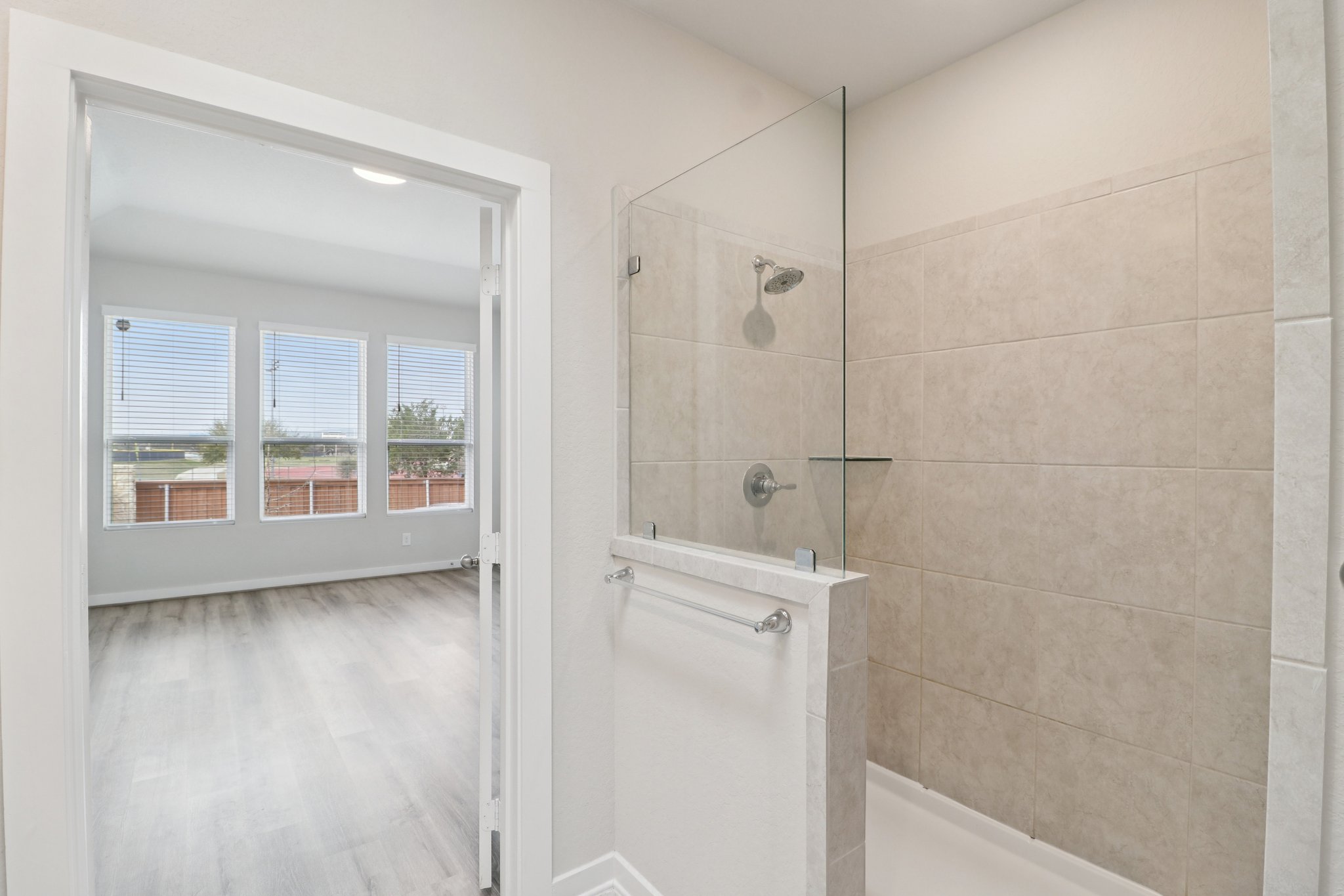 Arya Way-S0403-025.jpg