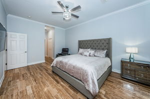 Master Bedroom1b