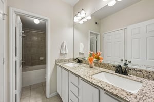 Boheme Dr 1103-S0709-036.jpg