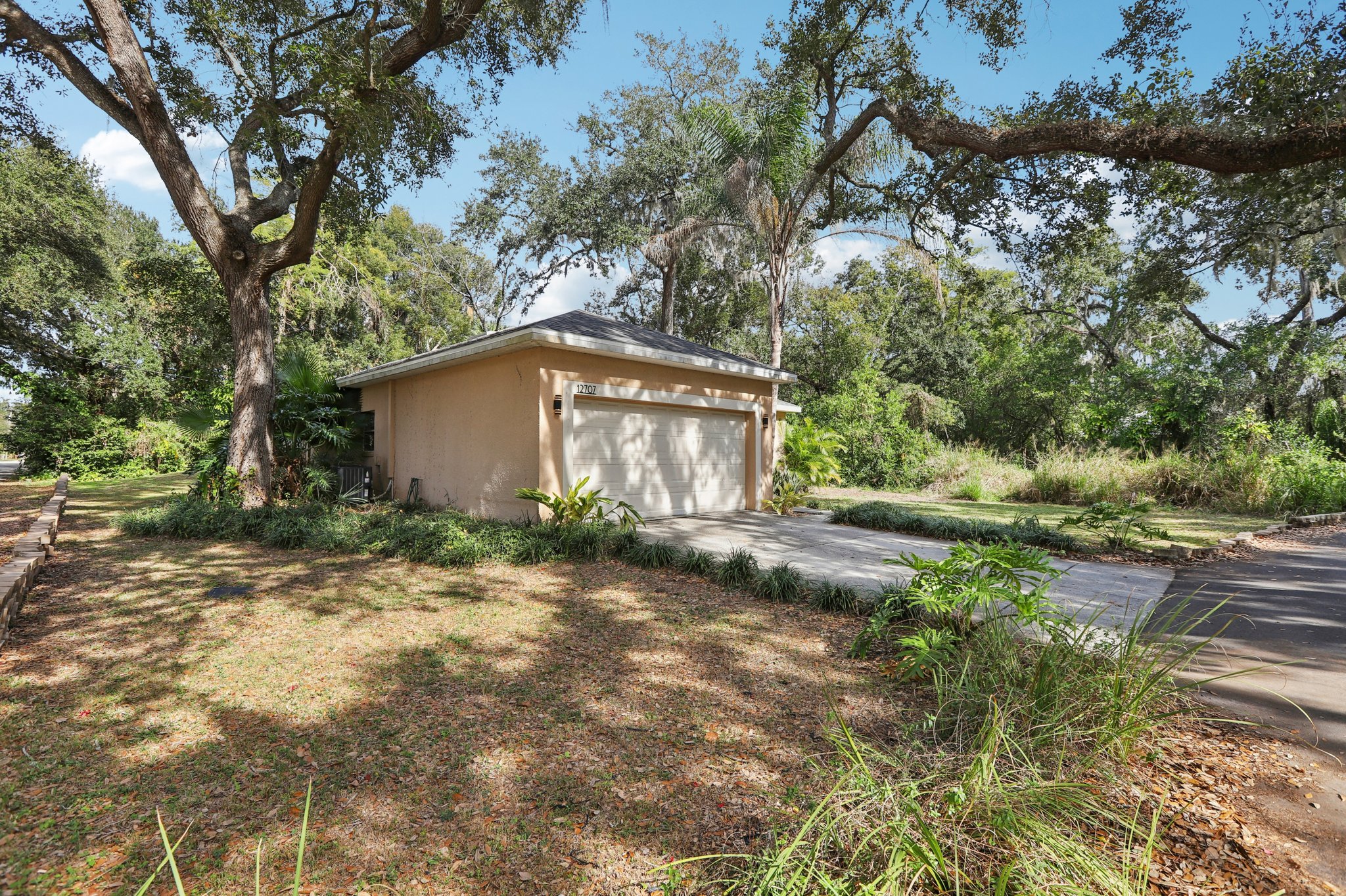 Linda Dr-S1301-006.jpg