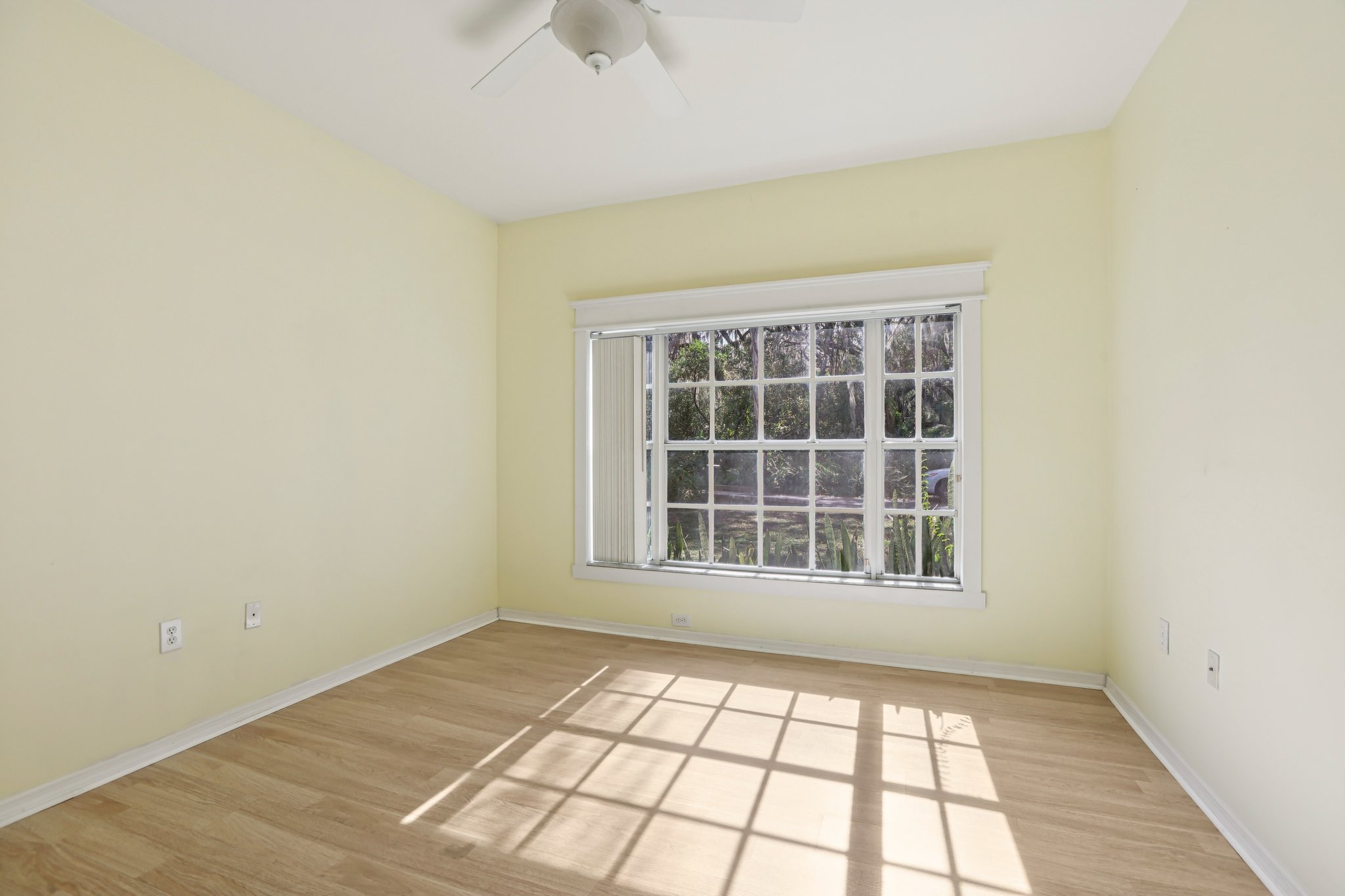 Linda Dr-S1301-037.jpg