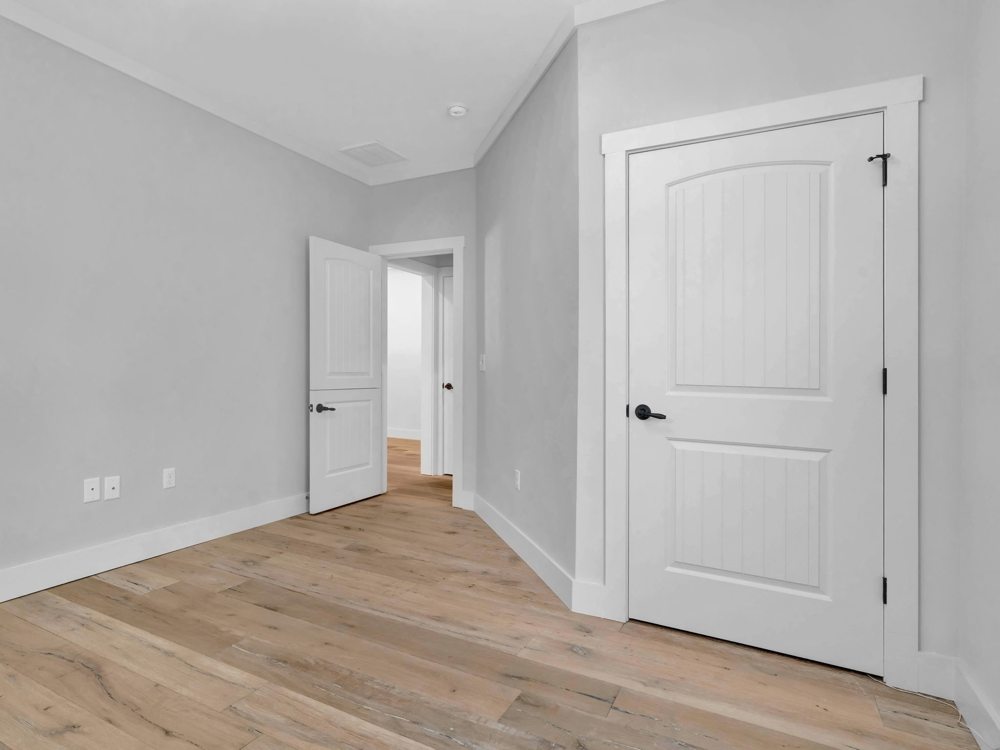 1271 Ainsworth Dr 24