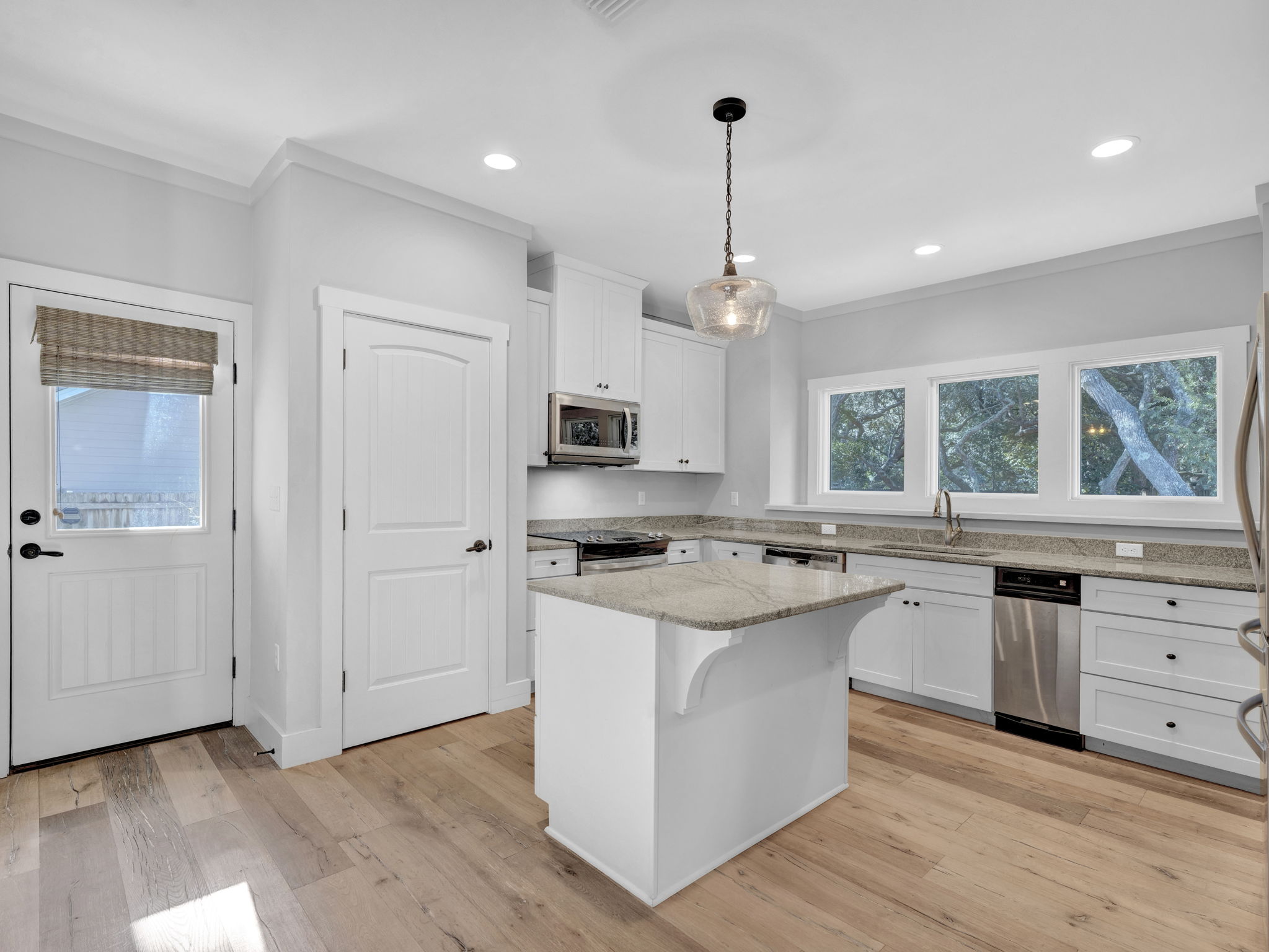 1271 Ainsworth Dr 25