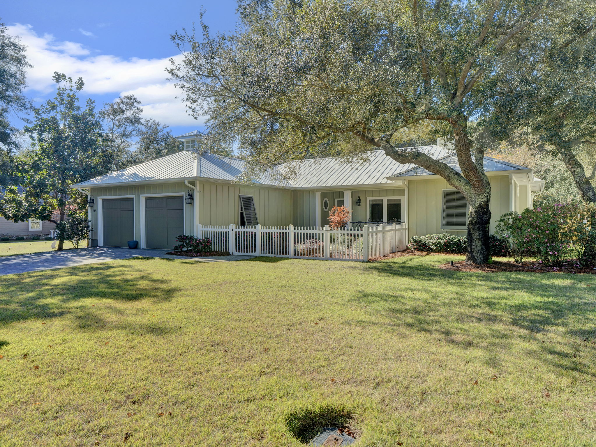 1271 Ainsworth Dr 43