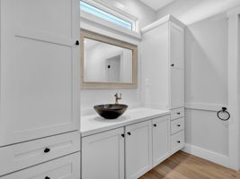 1271 Ainsworth Dr 12