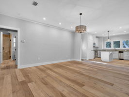 1271 Ainsworth Dr 18