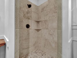 1271 Ainsworth Dr 22